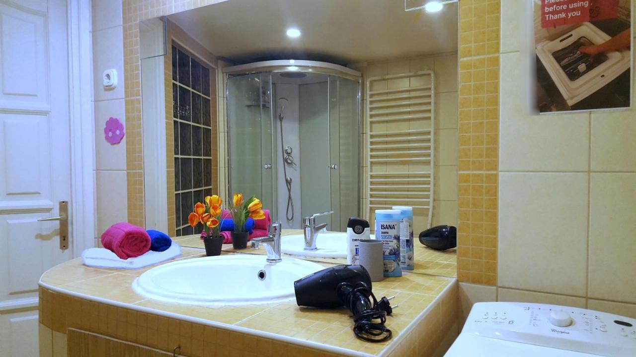 Downtown Acacia Str Apartment Budapest Kültér fotó